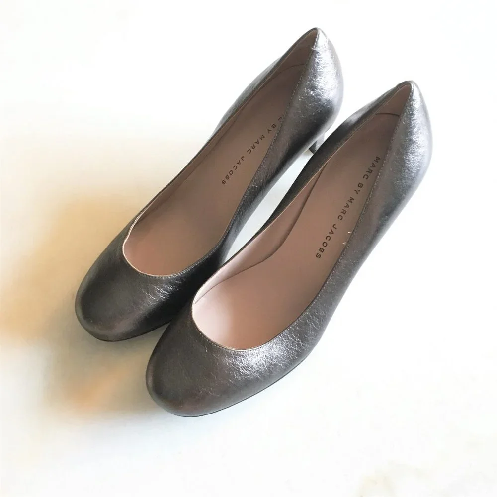 Worn 1x! Marc Jacobs pewter metallic shiny foil pumps high heel shoes 6.5 / 36.5 - Picture 2 of 8